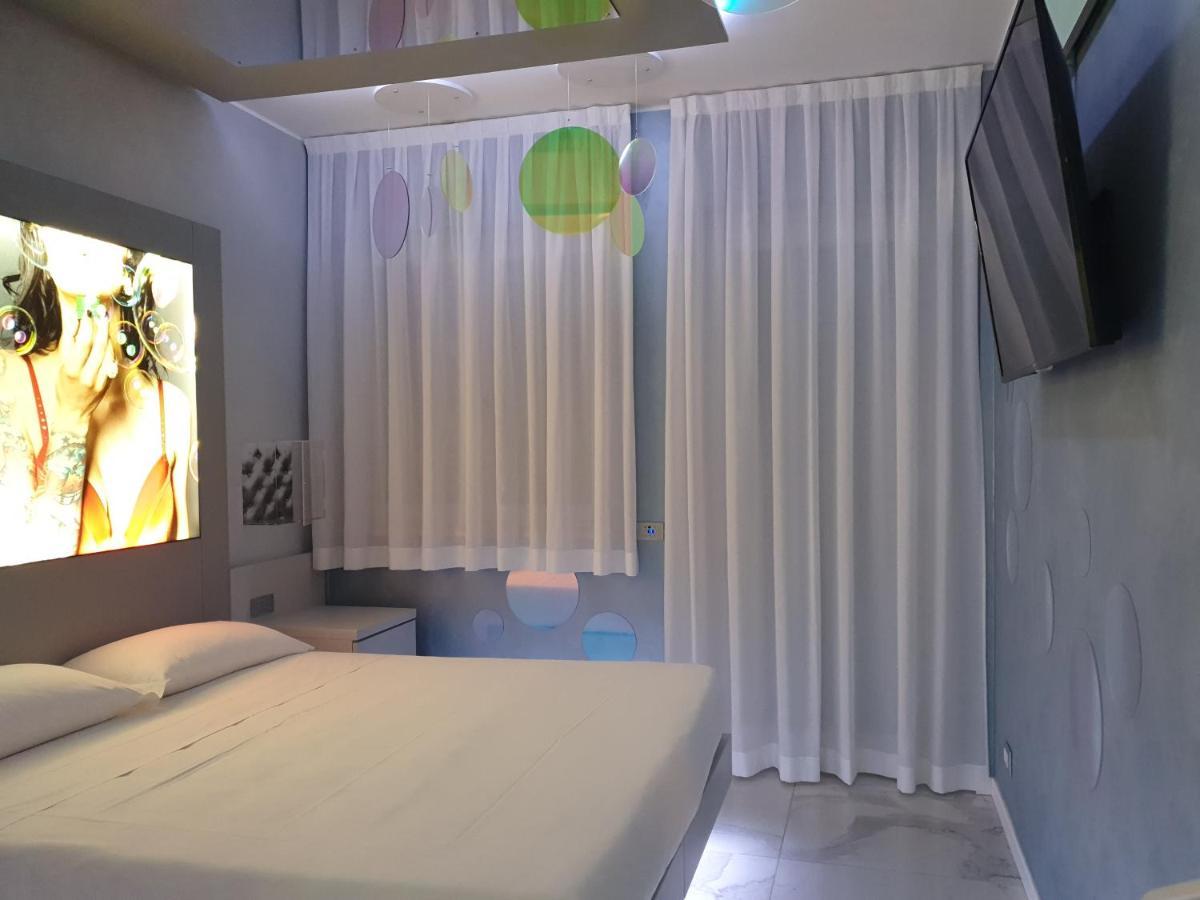 C Rooms - Love Motel Monza Cinisello Balsamo Exterior foto